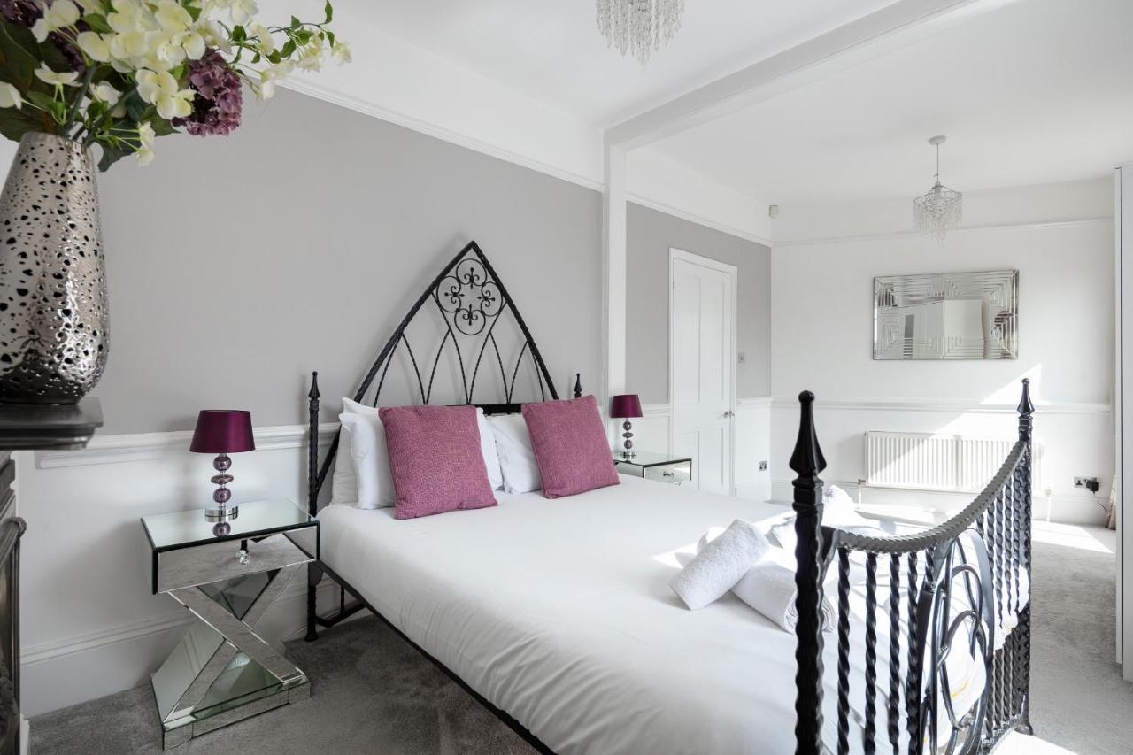 ווינדזור Castle Properties: The Duchess, 3 Bed Family Cottage מראה חיצוני תמונה